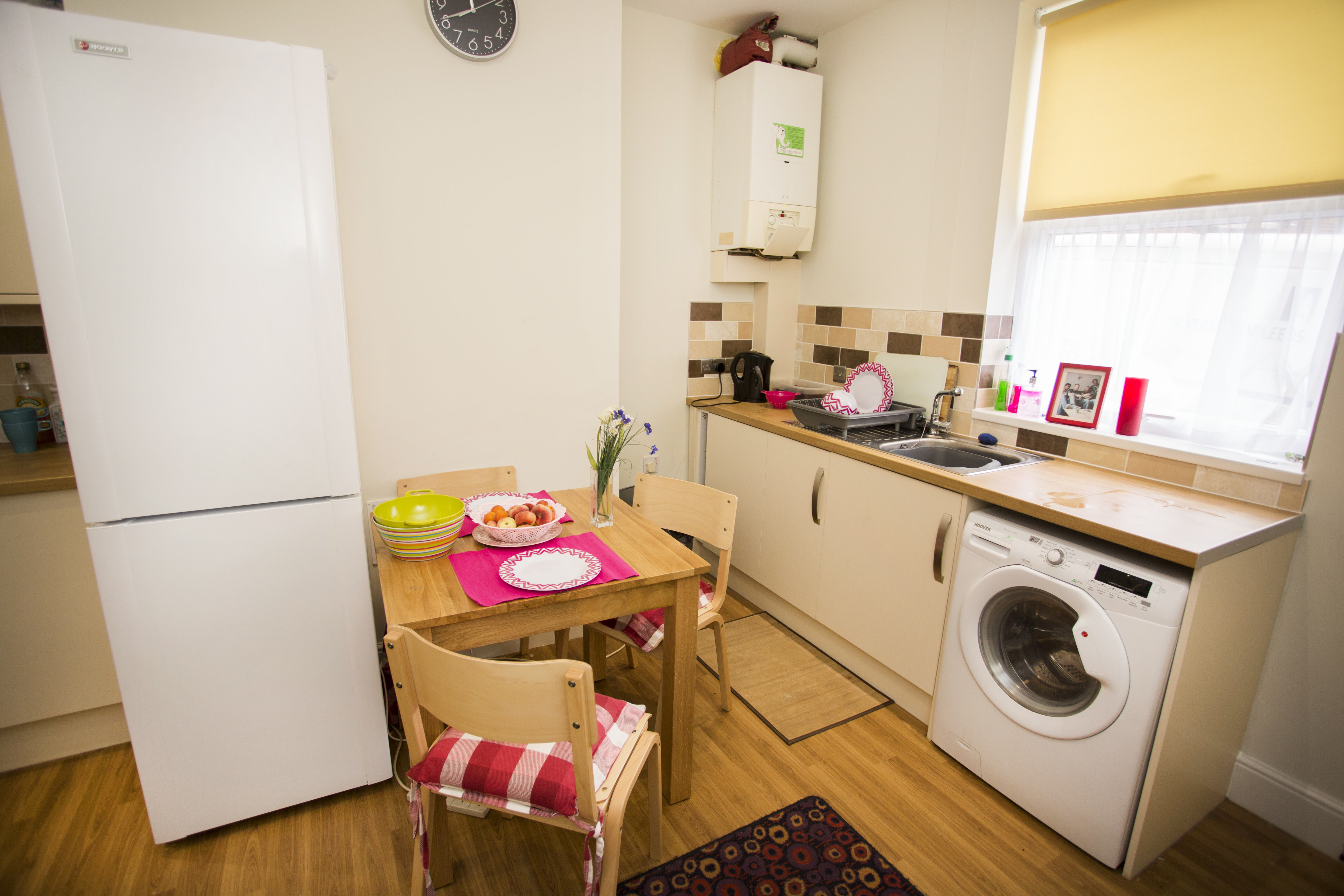 8 CHISWICK - Kitchen (13).JPG