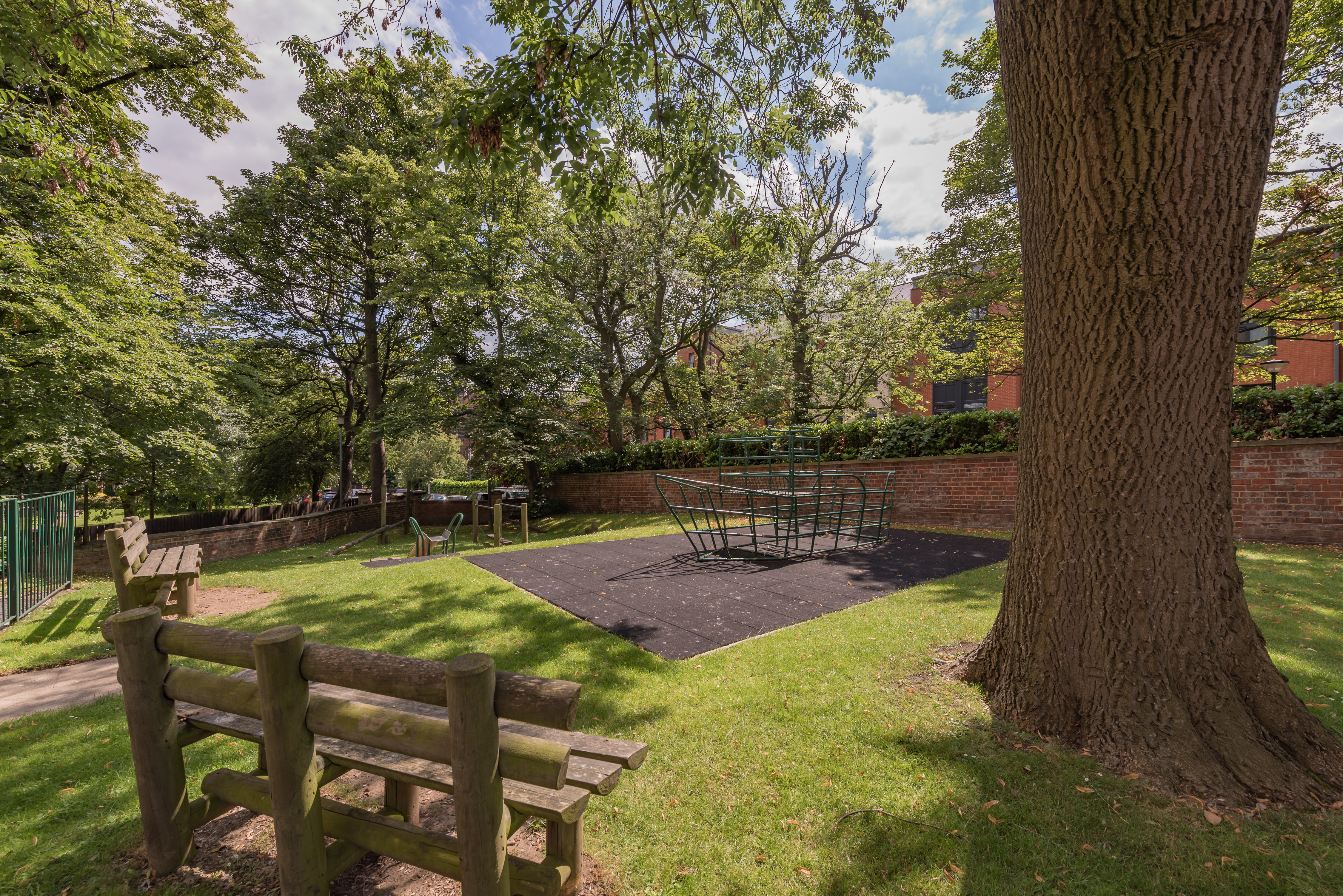 Woodsley Terrace-4.jpg (1)